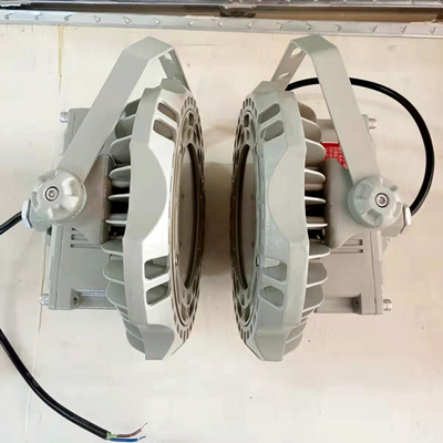 Κρεμαστικό ανθεκτικό σε έκρηξη LED High Bay Light UFO 100W 200W 60W Ανθεκτικό στη διάβρωση Tri Proof For Industrial