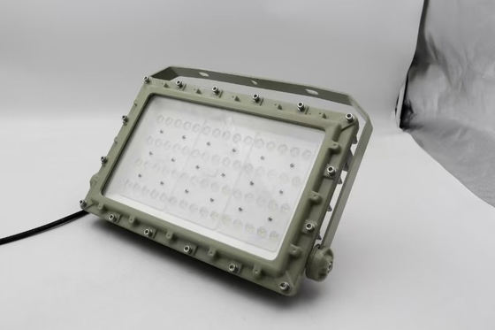 Φωτισμός με φώτιση αντιέκρηξης AC100-277V τάσης 50w και προστασίας επιπέδου IP66 για πετρελαϊκό αέριο και βιομηχανικές περιοχές