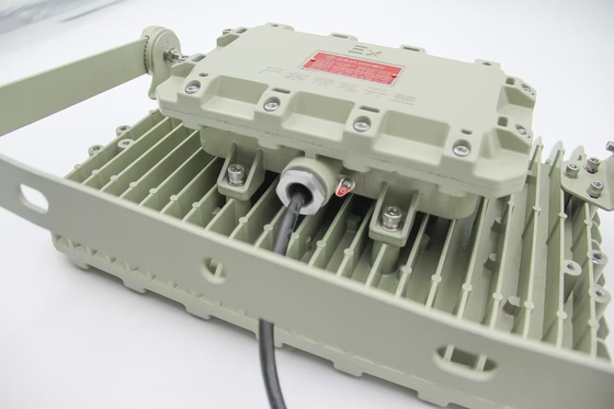 100W 140lm/W 6000-6500K High Bay Επικίνδυνες περιοχές Υψηλής ισχύος ανθεκτικός σε έκρηξη προβολέας Led ανθεκτικός σε έκρηξη