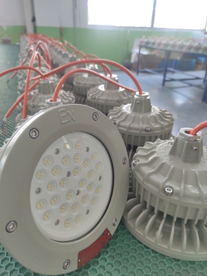 200W IP66 ανθεκτικός σε έκρηξη οροφή υψηλής αποβάθρας / τοίχος / φτερό
