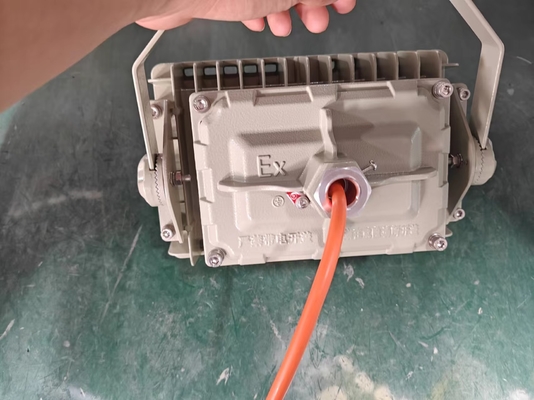 ATEX IECEx RoHS ISO9001 50W ανθεκτικό σε έκρηξη φως LED για εγκαταστάσεις επικίνδυνων αποβλήτων