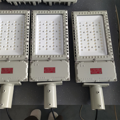 250w ανθεκτικό σε έκρηξη φως LED για διυλιστήριο 100-277v 130lm/W εγκεκριμένο ATEX/IECEx/RoHS