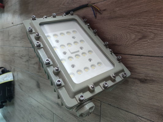 CRI 80 100W Εκρηκτική λάμπα LED Βιομηχανικής κλάσης Αδιάβροχο φως κατακλυσμού από κράμα αλουμινίου