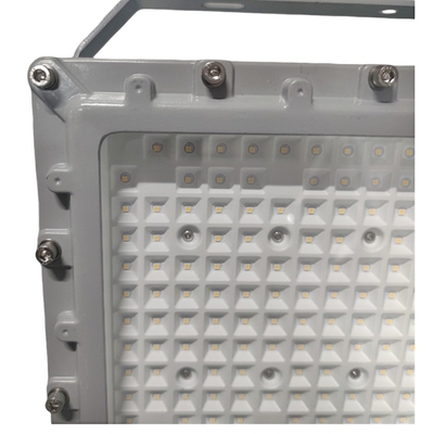 Φωτισμός κατά πλημμύρας LED Exproof ATEX IECEx Ex d 175lm/w για βιομηχανικές χημικές πετρελαϊκές εγκαταστάσεις 295V