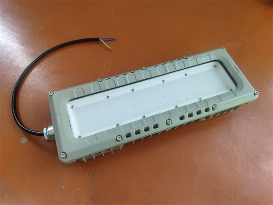 Φώτα LED ανθεκτικό σε έκρηξη RoHS ATEX IECEx για σκληρό περιβάλλον βιομηχανικό φως 200Watt 295V