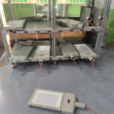 Υψηλής φωτεινότητας Αδιάβροχο Ηλιακό Πίνακα 120W Led Solar Street Light 130Lm/w Εξωτερικό Αδιάβροχο Λαμπτήρα