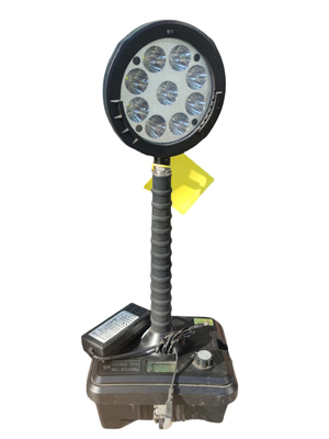 Ζώνη 1 Offshore Onshore Explosion Proof Φορητό φωτισμό LED Ολόκληρο πλαστικό GRP 100-295VAC Για το πετρέλαιο