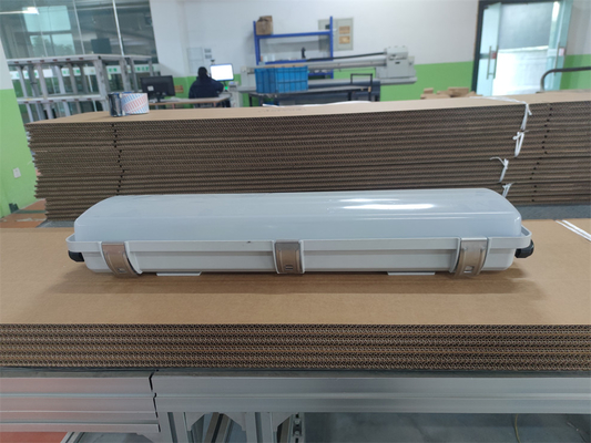 2*18w/2*36w Φωτεινό φως προστασίας από έκρηξη IP66 WF2 Επίπεδο προστασίας υψηλό CRI Ra≥70