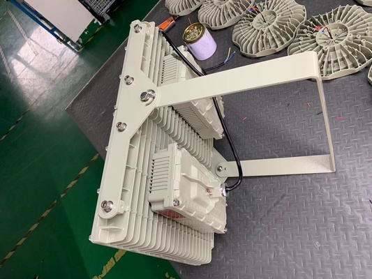 IP66 LED προβολέας με WF2 αλουμινίου κράμα πυρόσβεση CREE λαμπτήρες