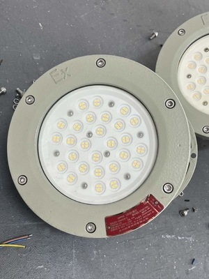 WF2 Ανθεκτικό σε έκρηξη LED φως υψηλού χώρου 150W ATEX IECEx CNEX Πιστοποιημένο