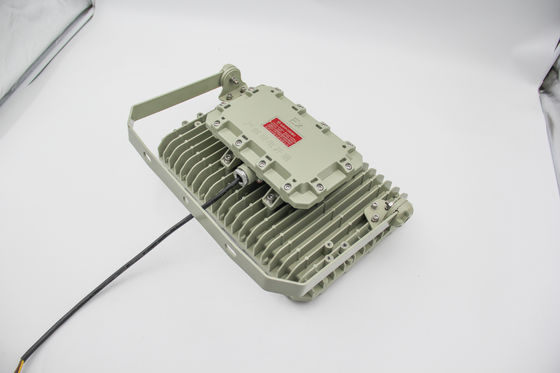 Αντιεκρηκτικό LED Προβολέας | Ανθεκτικό σε φλόγες, Αδιάβροχο, Ενεργειακά Αποδοτικό – Για Επικίνδυνα Περιβάλλοντα