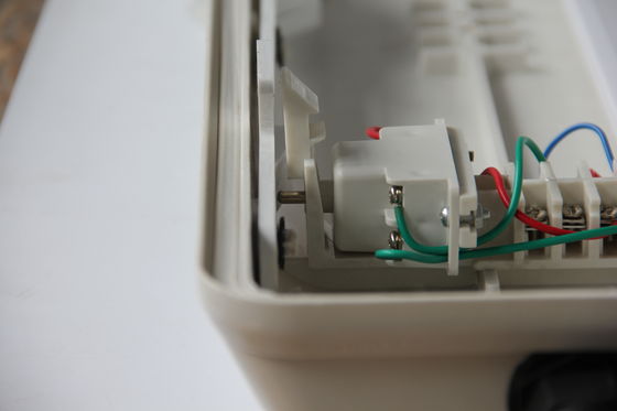 Για επικίνδυνες περιοχές Χημικές εγκαταστάσεις πετρελαίου και φυσικού αερίου Ορυχεία Θαλάσσιες εγκαταστάσεις Ασφαλής από έκρηξη Γραμμικό φως LED Βιομηχανικής κλάσης IP66 Φωτισμός Ενεργοηλεκτρικά αποδοτικό σχεδιασμό μειώνει Δυνατότητα 0,6/1,2m ATEX/IECEx/CNEX