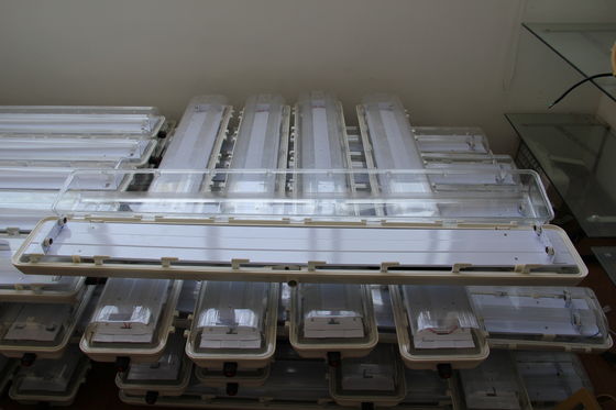 Υψηλής Απόδοσης IP66 18W 36W Μονο/Δύο σωλήνες LED Γραμμικό Φως Αδιάβροχα Φώτα Πυροστασία από έκρηξη Φώτα για Ζώνη1 Ζώνη2