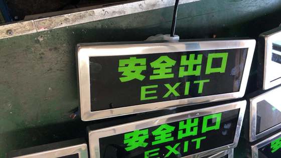 Προσαρμόσιμο Φωτιστικό Σήμανσης Εξόδου Κινδύνου 3W Αντιεκρηκτικό LED για Χημικά Εργοστάσια & Λειτουργίες Εξόρυξης