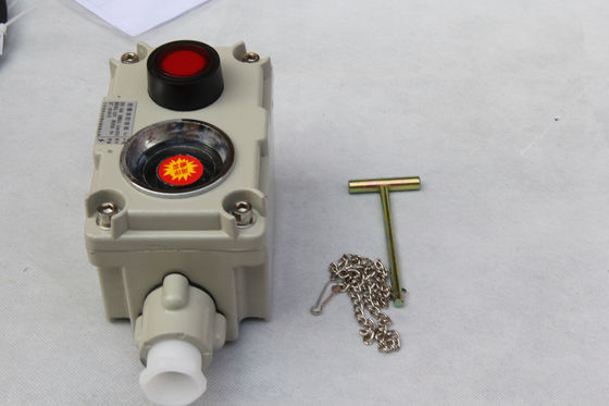 Σύνθεση αλουμινίου Ex d e IIC ανθεκτικός σε έκρηξη πίνακας ελέγχου IP66 225A ανθεκτικός σε έκρηξη κουτί για τη βιομηχανία