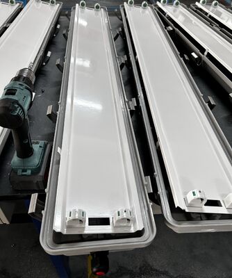 Φωτιστικό LED γραμμικό αντιεκρηκτικό για επικίνδυνες περιοχές Ζώνη 1&2, εγκεκριμένο ATEX CE, IP66, 10W 18W 36W, φθορισμού